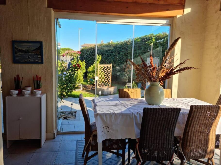 Villa Tea, Residenza Incantevole Con Giardino . Flumini di Quartu Extérieur photo